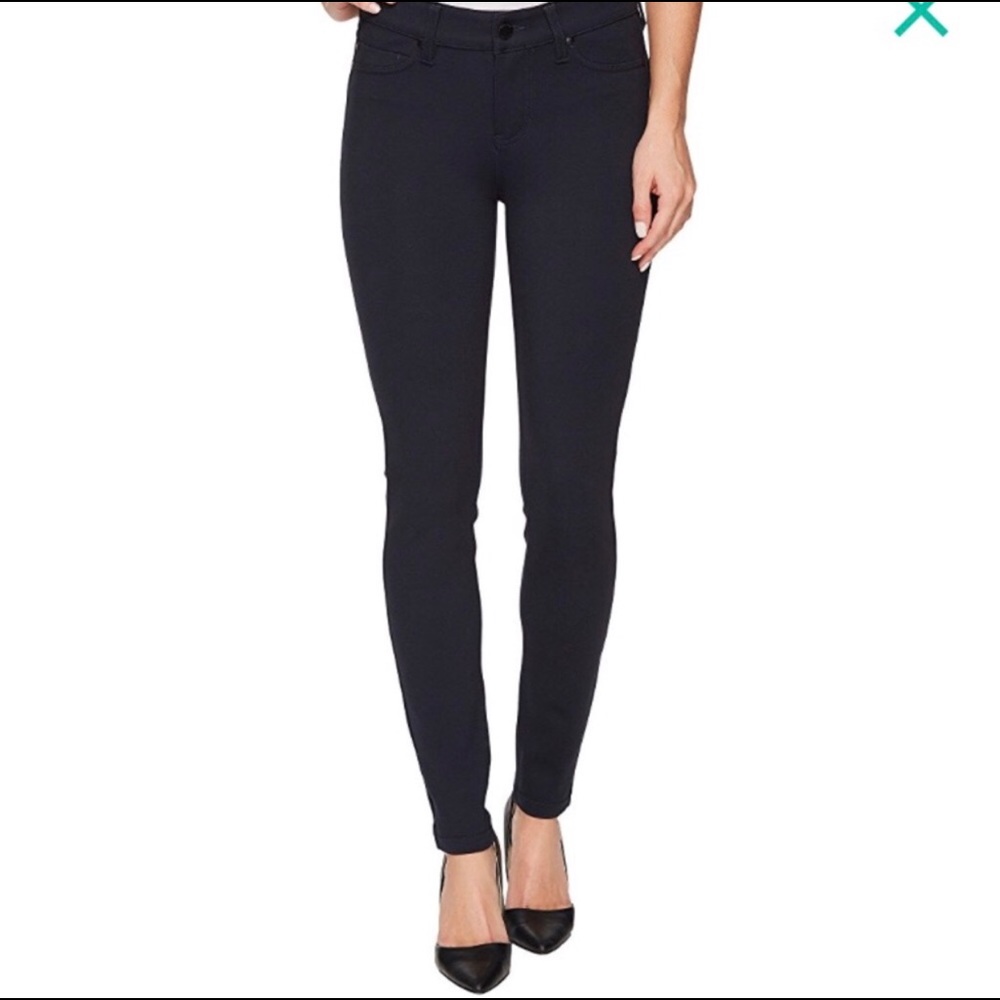 Liverpool Madonna Leggings